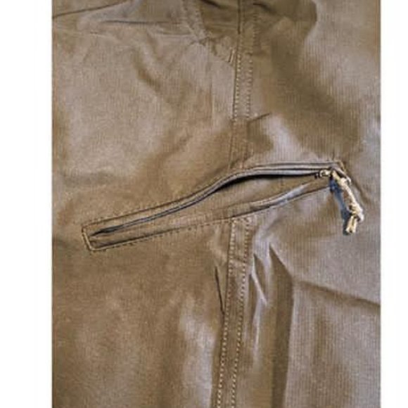 Wrangler negro perforado... pantalón corto utilitario de ajuste relajado-48 - Picture 4 of 8